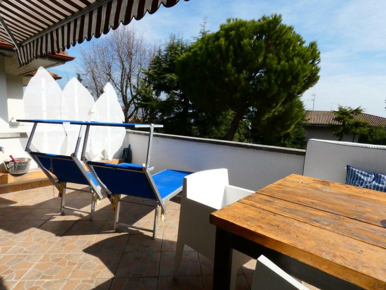 Penthouse Sirmione Close The Lake ภายนอก รูปภาพ