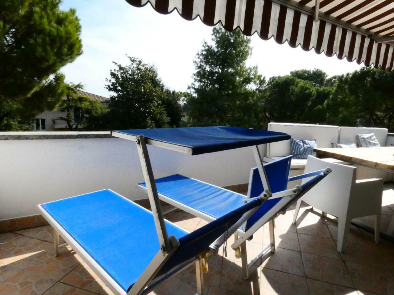 Penthouse Sirmione Close The Lake ภายนอก รูปภาพ