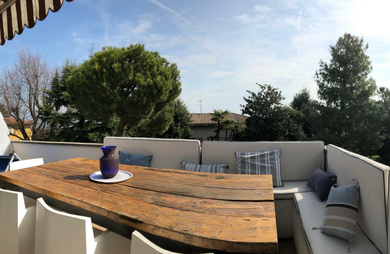 Penthouse Sirmione Close The Lake ภายนอก รูปภาพ