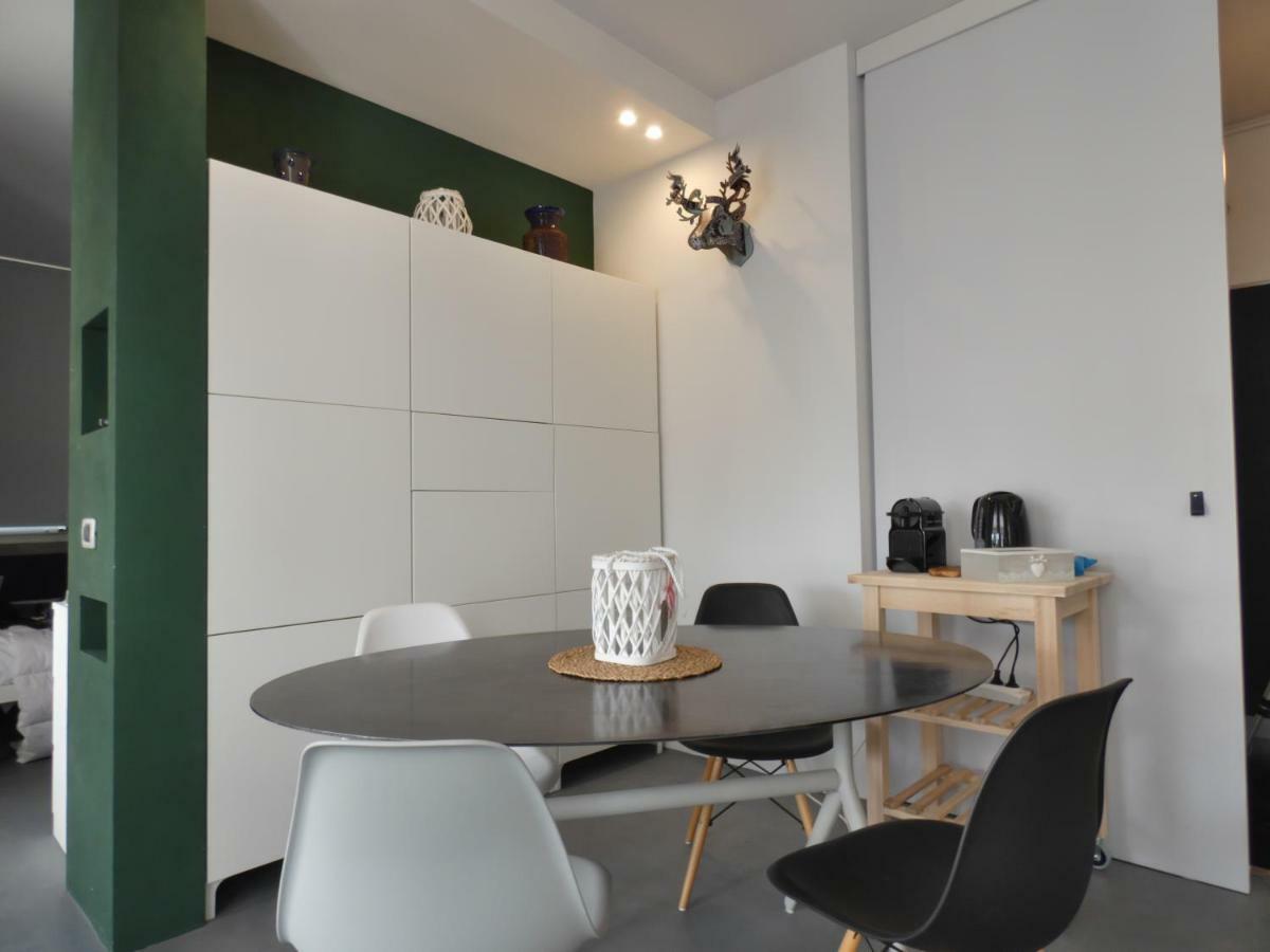 Penthouse Sirmione Close The Lake ภายนอก รูปภาพ