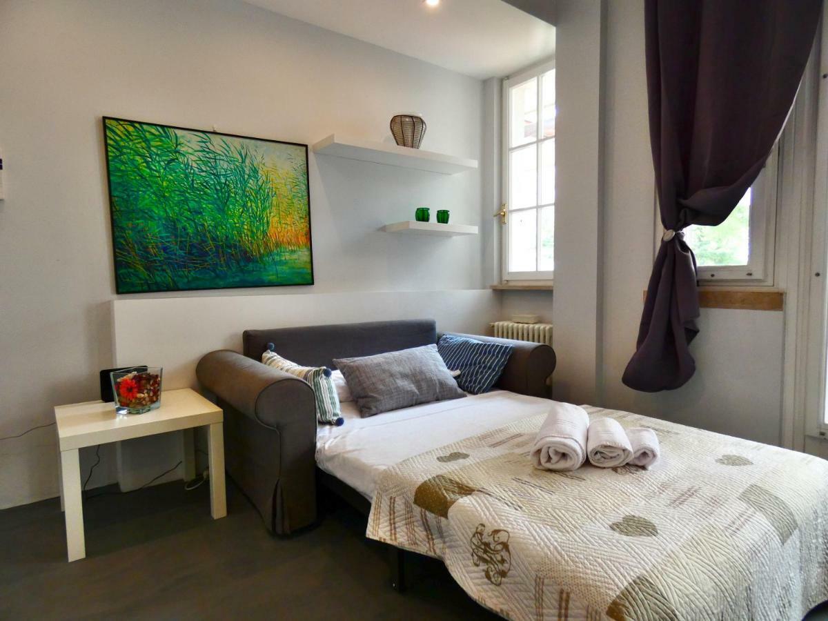 Penthouse Sirmione Close The Lake ภายนอก รูปภาพ